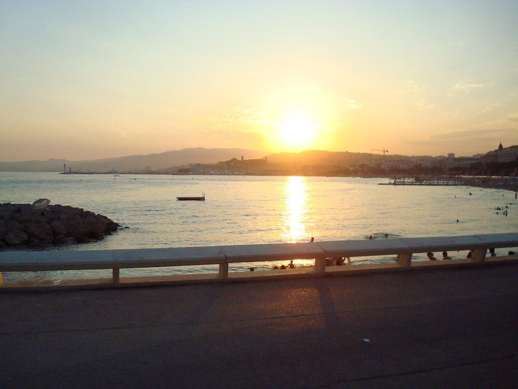 Trianon Palace Cannes Ruang foto